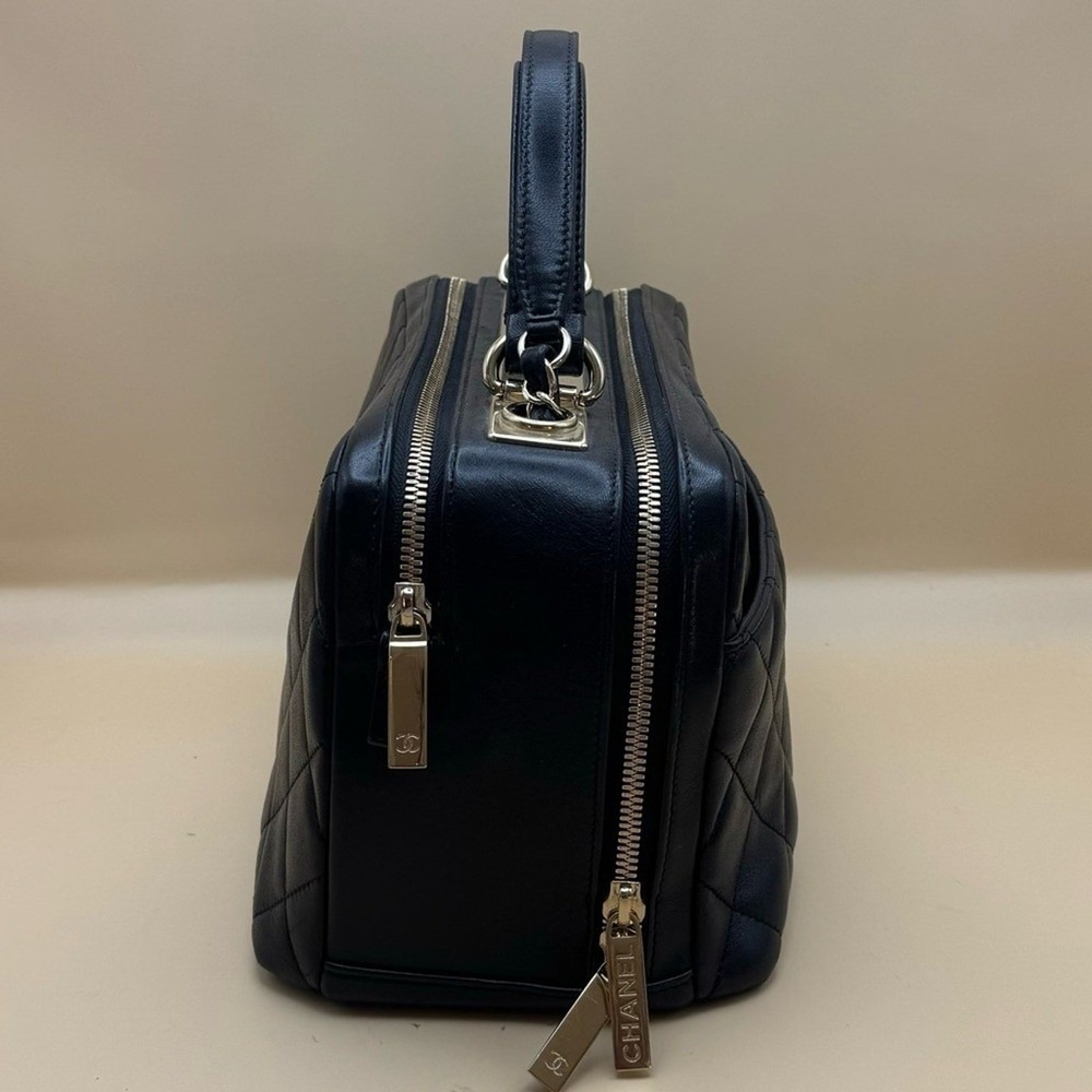Chanel Trendy CC Bowling Bag Black Quilted Lambskin Gold Hardware SatchelHandbag - Picture 8 of 15